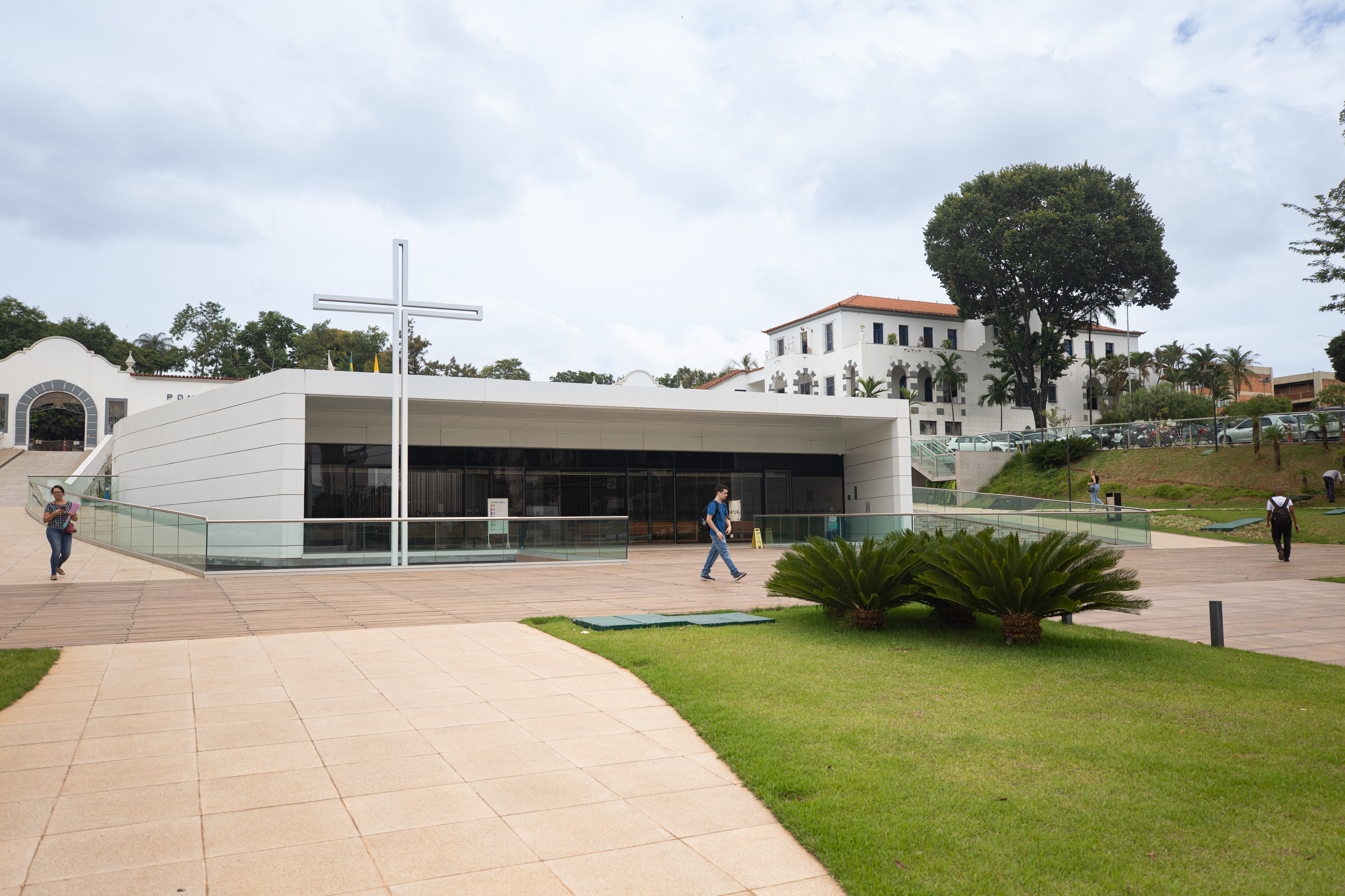 Fachada da PUC Minas Coração Eucarístico